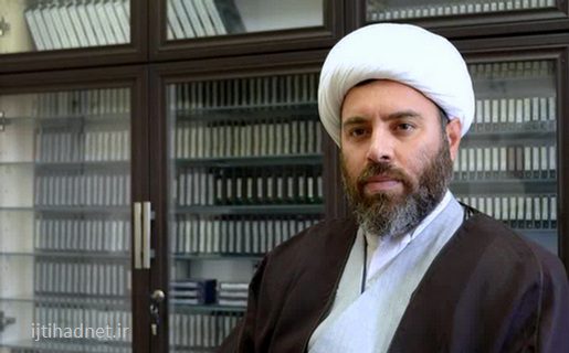 بعيد عن الأخلاق، قريب جدًا من القانون