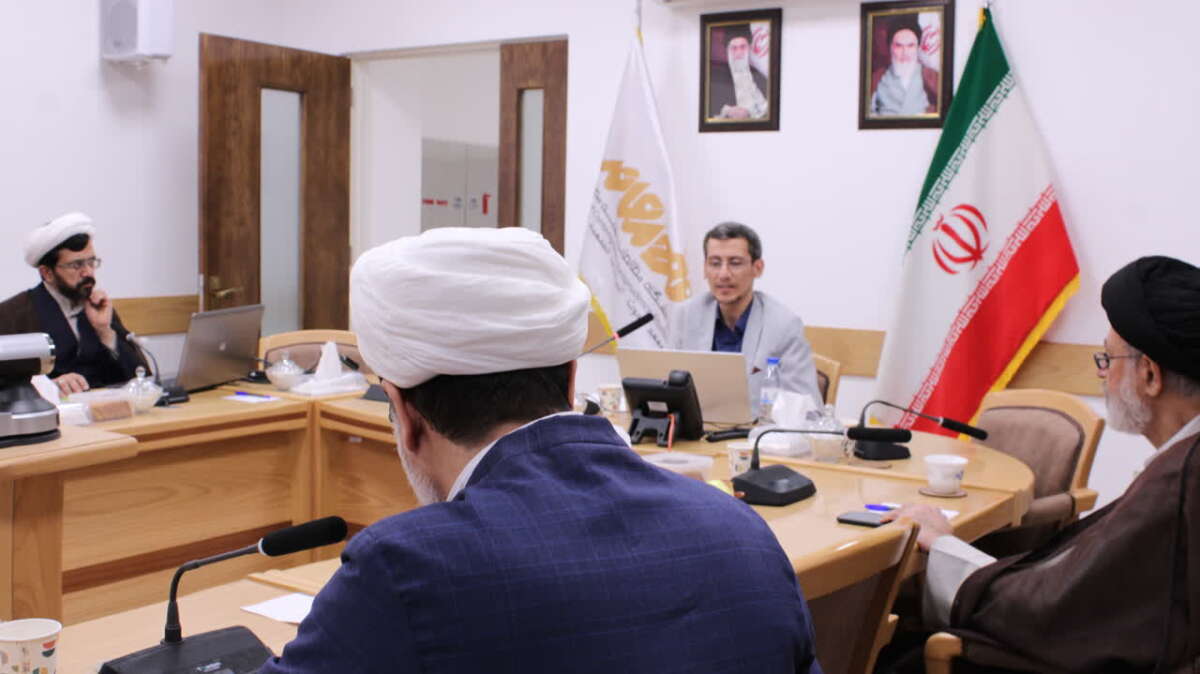 عقدت جلسة بعنوان «دراسة الجدوی الفقهیة لتوجیه الإعلانات التجاریة للأطفال»