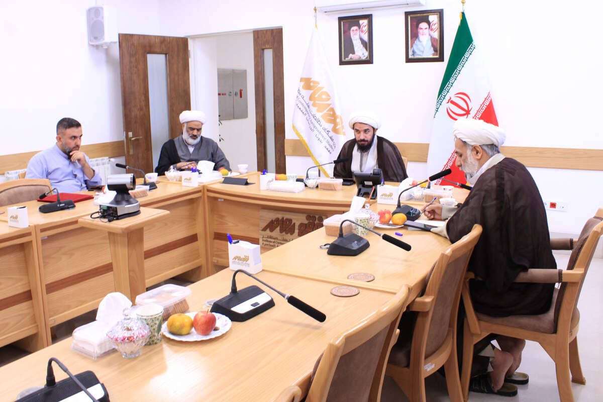 جلسة ۶۳ من «أیام الأحد: مناقشة المنهج» تناولت ملاحظات تنفیذ القوانین الإسلامیة