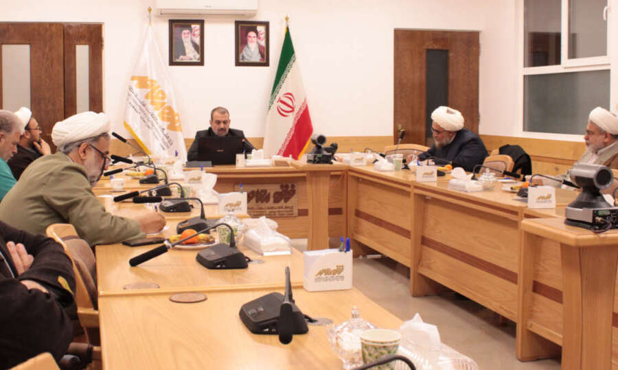 إعادة تعريف السياسة في الحوزة النجفية، من المرحوم الآخوند إلى الدولة الوطنية