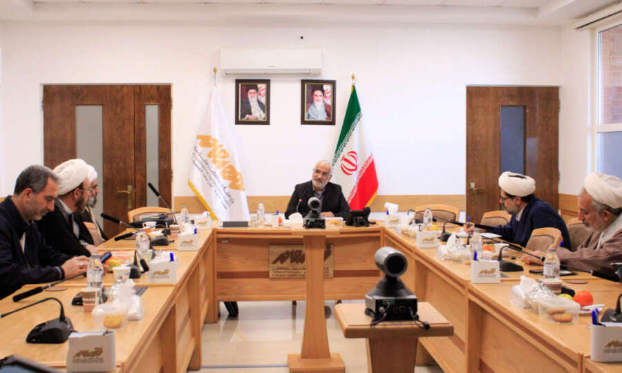 إعادة قراءة الأساس الفقهي لإسقاط الجنين في الجلسة العلمية لمعهد دراسات الفقه المعاصر