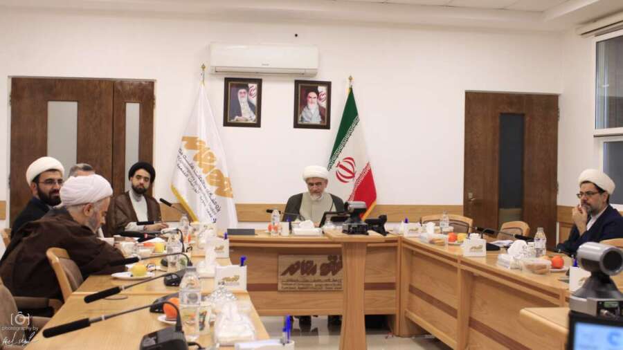 كيف يمكن لعلم التاريخ أن يجعل فهم الفقه أدق وأكثر تطبيقاً؟ / الوعي التاريخي مفتاح فهم صحيح للأحكام الفقهية والاجتماعية